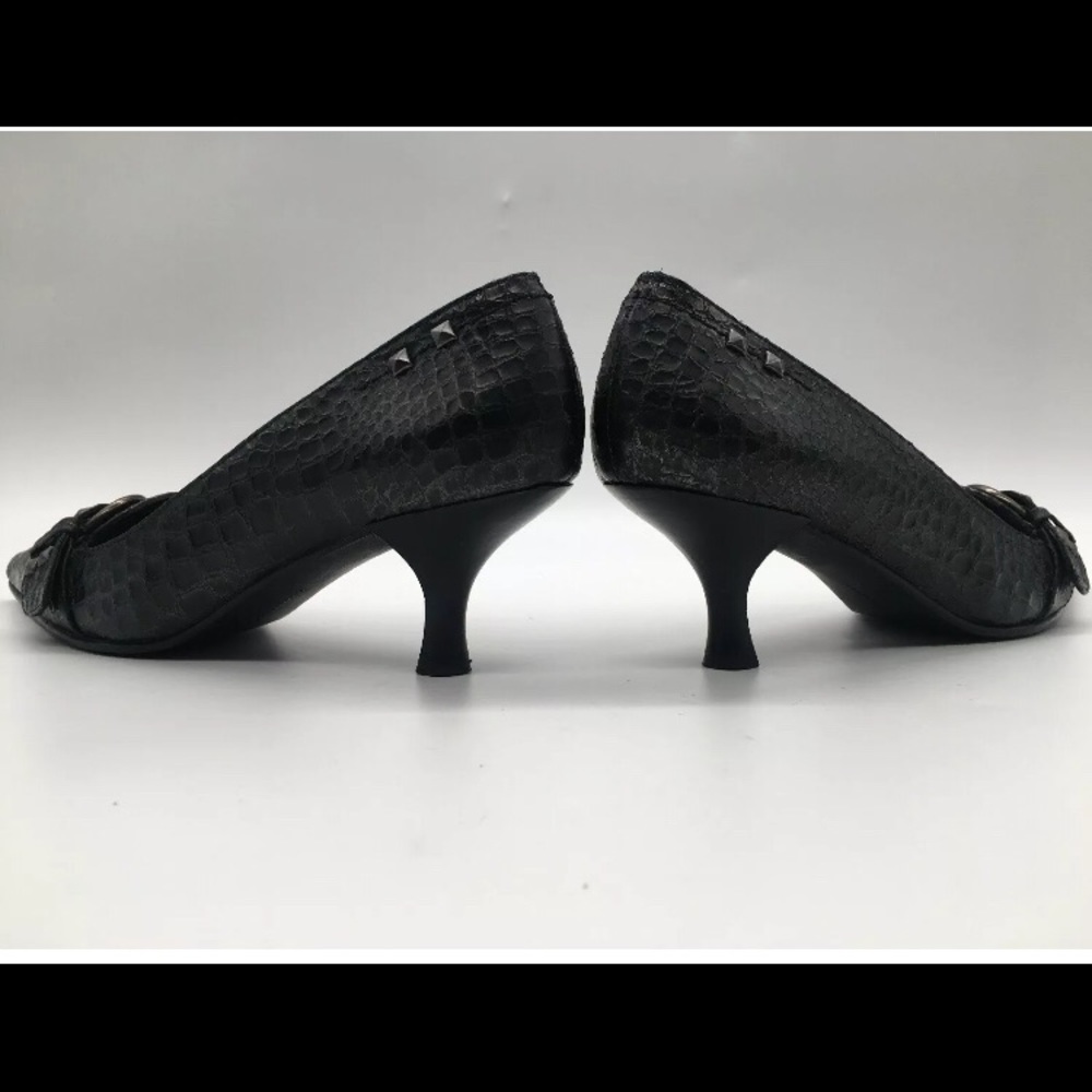 Stuart Weitzman Pointy Toe Pump Heels Size 7.5ss - image 6
